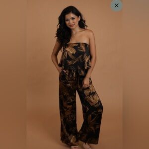 Lele Jumpsuit
Boutique Black/Brown
